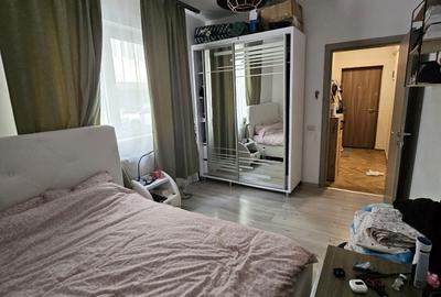 Apartament cu 3 camere decomandat în Roșu - 3