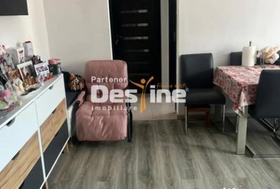 Apartament cu 3 camere decomandat în Central - 1