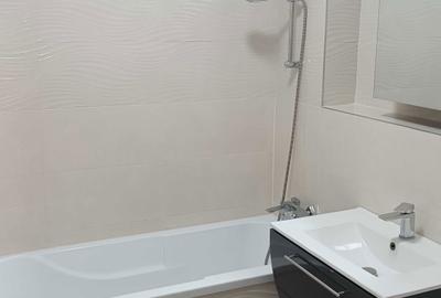Apartament cu 3 camere decomandat în Central - 1
