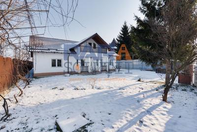 Casă 2015 - 4 dormitoare, 2 băi, 2 bucătării - 35