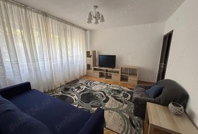 Apartament cu 3 camere semidecomandat în Central - 9