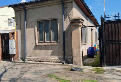 Casă cu 3 camere în Ultracentral - 1