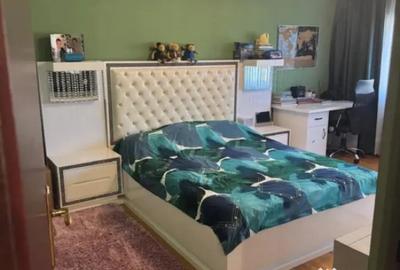 Apartament cu 3 camere decomandat în Obcini