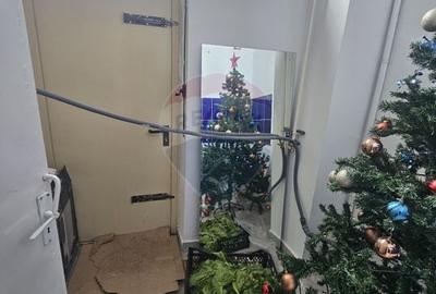 Spațiu comercial, de 80 mp, în P-ța Muncii - 9