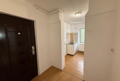 Apartament 2 camere, semidecomandat - 15
