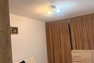 Apartament cu 2 camere decomandat în Titan - 9