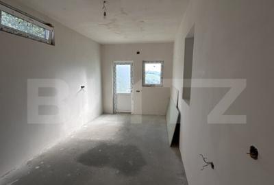 Casă cu 4 camere cu Teren 500 Mp în Gherla