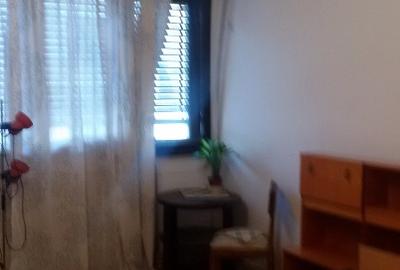 Universitate 2 camere - 4