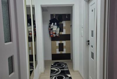 Apartament cu 3 camere semidecomandat, mobilat în Tomis Nord - 9