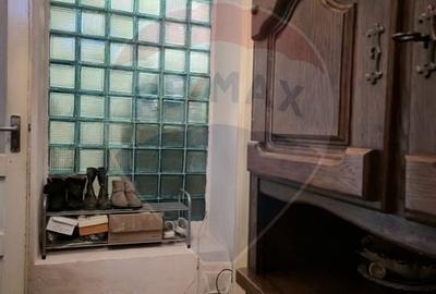 Casă cu 5 camere cu Teren 809 Mp în Central - 8