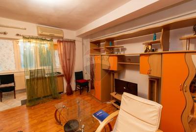 Apartament cu 1 camere decomandat, mobilat în Ozana - 10