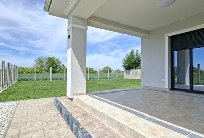 Casă individuală cu 5 camere cu Canalizare în Dumbrăvița - 1