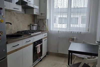 Garsonieră decomandată, mobilată în Central - 4