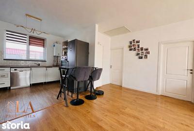 Casă cu 4 camere cu Teren 500 Mp în Central - 9