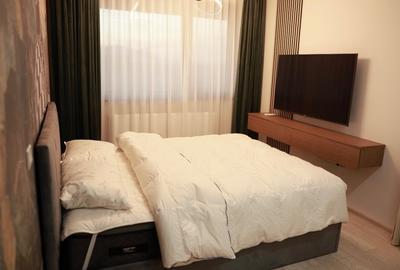 𝐏𝐄𝐍𝐓𝐇𝐎𝐔𝐒𝐄  + 𝐩𝐚𝐫𝐜𝐚𝐫𝐞 𝐬𝐮𝐛𝐭𝐞𝐫𝐚𝐧𝐚̆ + 𝐛𝐨𝐱𝐚̆ - 8