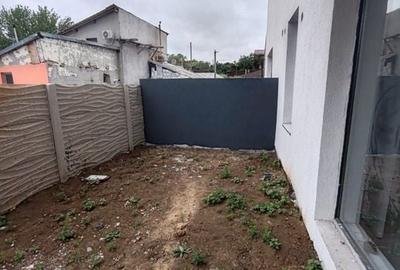 Apartament cu gradina proprie- Aparatorii Patriei