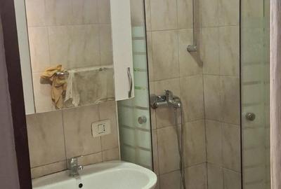 Garsonieră decomandată în Central - 1