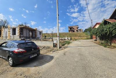 500 mp – Nord Pitești! Toate utilitățile, loc ideal pentru casa - 1