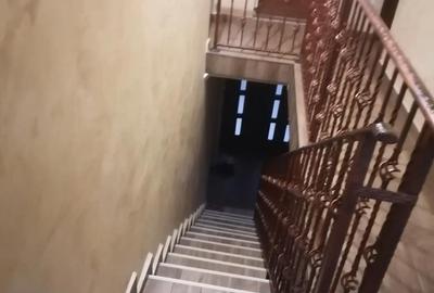 Casă cu 6 camere în Central - 3