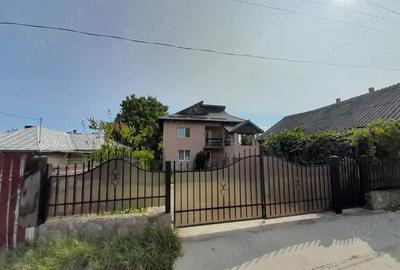 Casa de vanzare in Piatra Neamt - 1