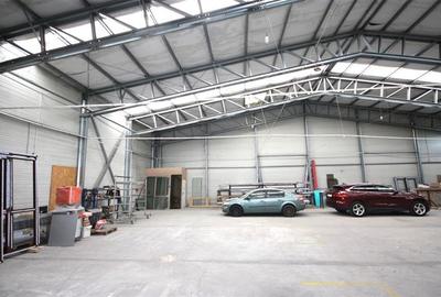 Spațiu comercial, de 2,393 mp, în Balotești - 12