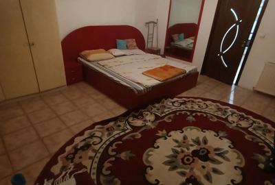 Sagului-Piata Doina,Cu Centrala,Mobilat Mediu,Etajul 1,De Vazut-250 E-Liber Acum - 1