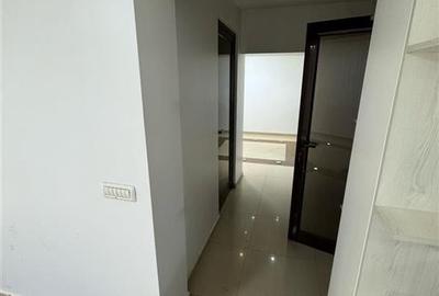 Spatiu comercial 100 mp, stradal, renovat, Bld. Unirii - 13