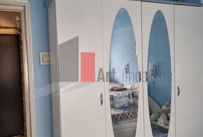 Apartament cu 3 camere semidecomandat în P-ța Romană - 9