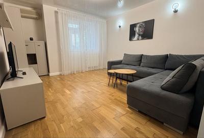 Apartament cu 3 camere decomandat în Central - 4