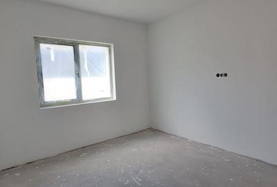 Casă individuală cu 4 camere cu Canalizare în Dragomirești-Deal - 7