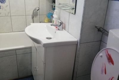 Apartament cu 3 camere semidecomandat în Drumul Carului - 7