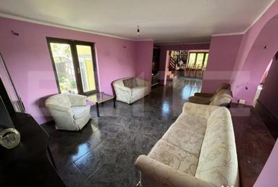 Casă cu 7 camere cu Teren 1300 Mp în Plopeni - 3