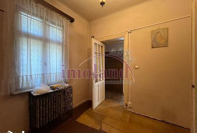 Casă cu 5 camere cu Teren 152 Mp în Pieptănari - 1