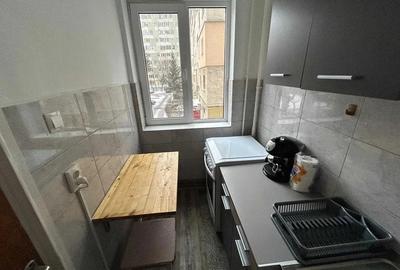 Garsonieră semidecomandată, mobilată în Astra