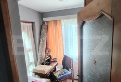 Casa cu 2 apartamente in Livezeni - 4