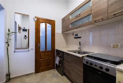 FILM! Spatiu comercial de 18.5mp + Corp de casa cu 2 camere, Central, Brasov. - 12