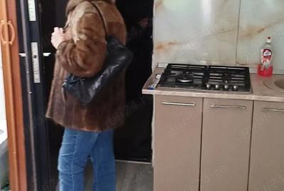 Garsonieră decomandată în Central - 1