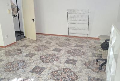 Garsonieră decomandată în Basarab