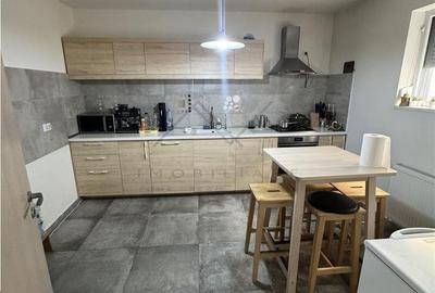Casă cu 5 camere cu Teren 400 Mp în Central - 8