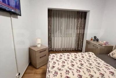 Apartament 4 camere mobilat si utilat-zona buna - 3