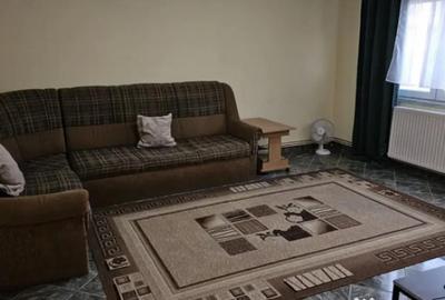 Apartament cu 4 camere decomandat în Central - 3