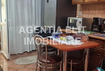 Apartament cu 2 camere semidecomandat, mobilat în Central - 3