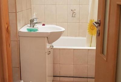 Apartament cu 2 camere decomandat în Central - 9