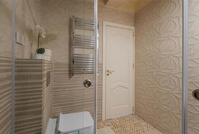 Penthouse cu 4 camere decomandat, mobilat în Central - 23