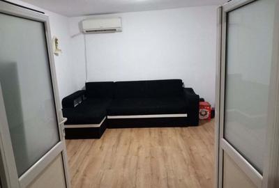 Casă cu 5 camere cu Teren 150 Mp în Roșu - 4