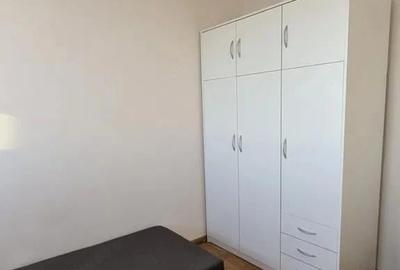 Garsonieră decomandată în Buziașului