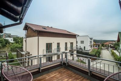 Casa tip duplex, cartierul Europa , 231 mp utili, 2 parcari.
