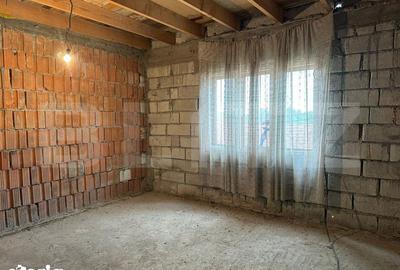 Casă cu 7 camere cu Teren 963 Mp în Tărlungeni - 3