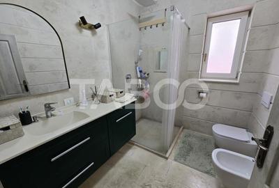 Casa individuala de vanzare teren 852 mp 5 camere 2 bai Selimbar Sibiu - 9