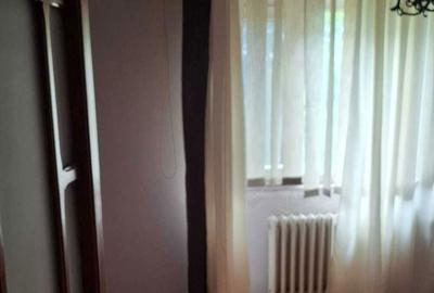 Apartament cu 3 camere decomandat în Central - 1